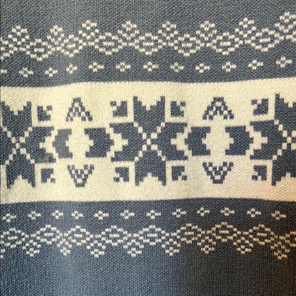 WARMNEST APRES-SKI SWEATER - Picture 8 of 12